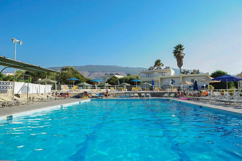 Niriides Beach Hotel 帕萨里迪 外观 照片